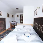 Quarto em Acomodações Particulares Bianka *